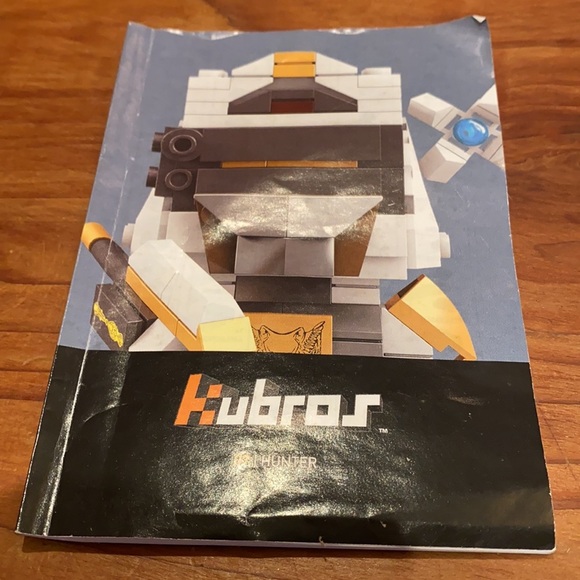 Kubros “Destiny Hunter” & “Assassin’s Creed Ezio” by Mega Bloks - Picture 8 of 16